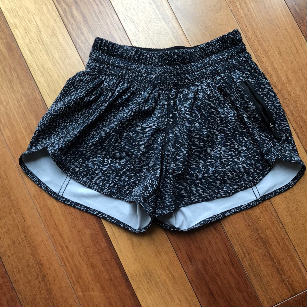 Lululemon hotty hot shorts